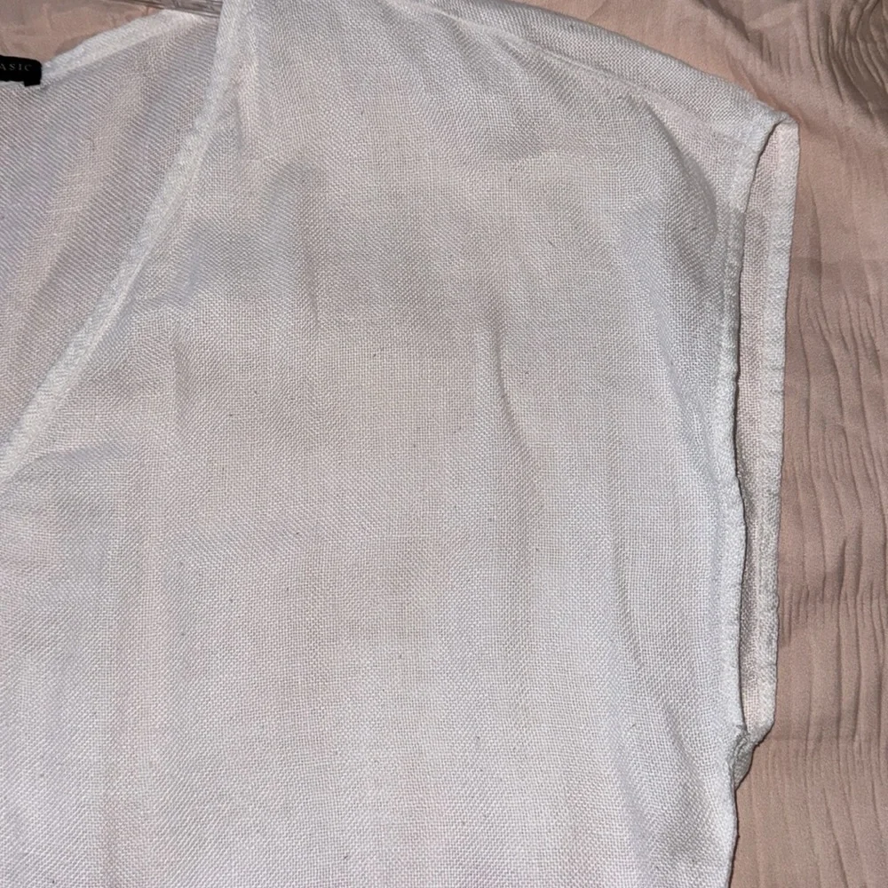 Zara 100% Linen V-Neck Top White, Red Dual Stripe Lightweight Size M - Picture 8 of 14